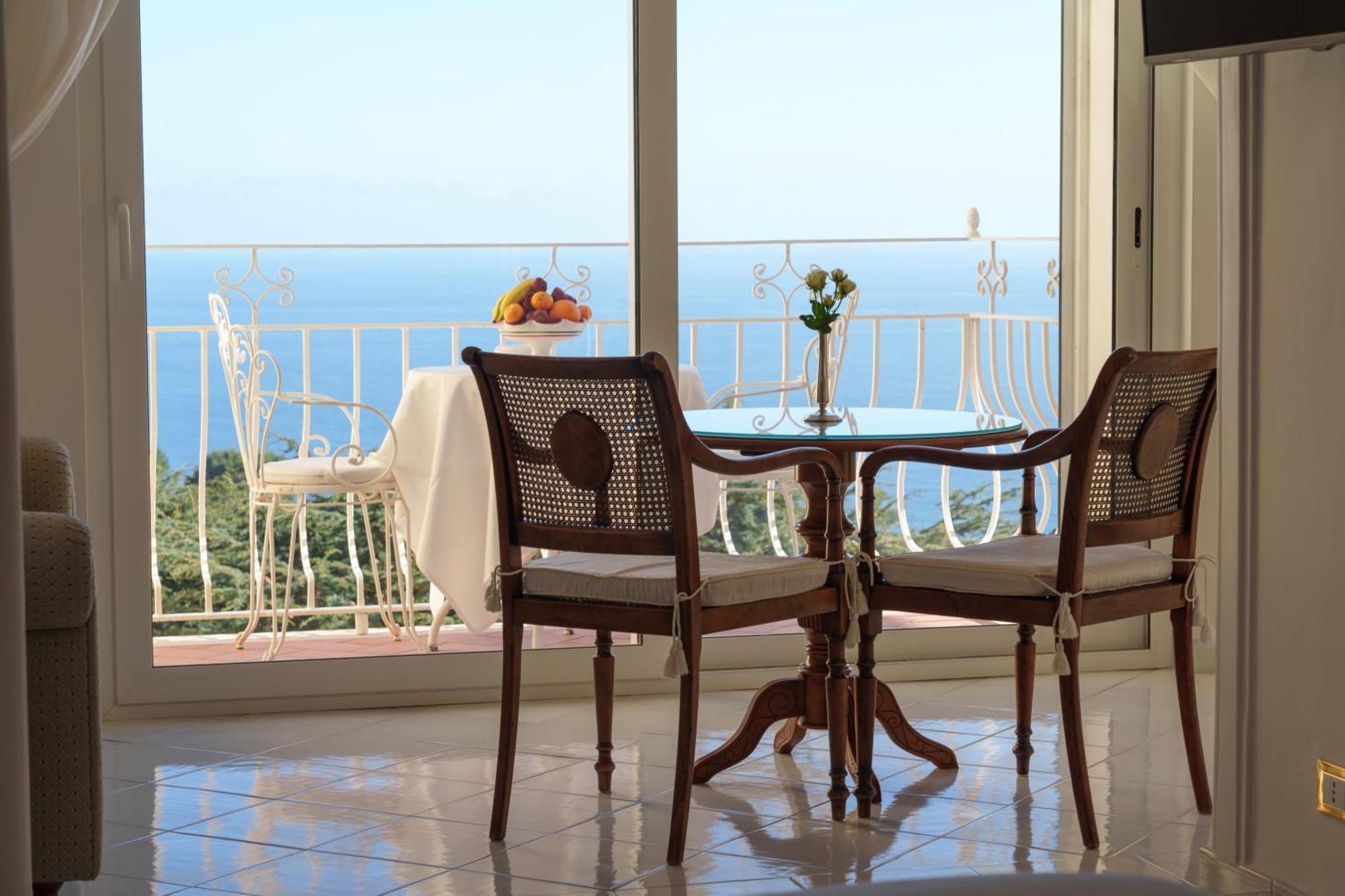 Hotel Quisisana Capri Luaran gambar